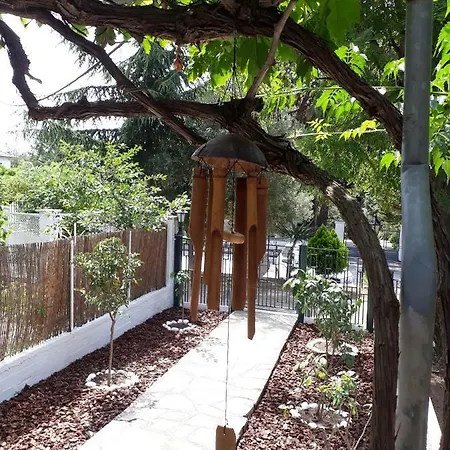 99 Steps To The Beach בית כפרי PalaiónTsiflíkion